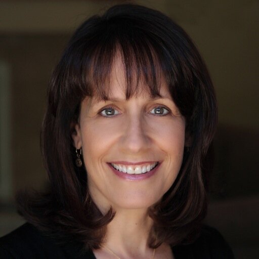 #BRCA2 #BreastCancer #Survivor, #Author & Founder #BeyondthePinkMoon support group @facebook for survivors, previvors, MDs & HCPs w/ 8.5k members. #bcsm #gyncsm