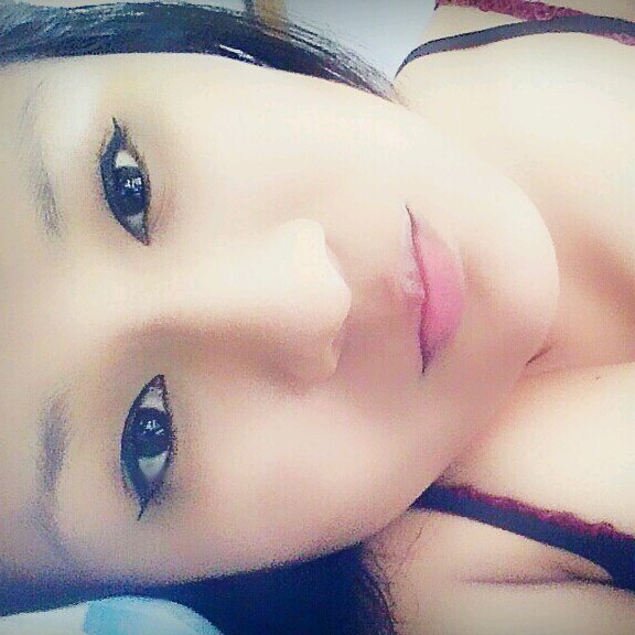 De personalidad tranquila,jovial y social.