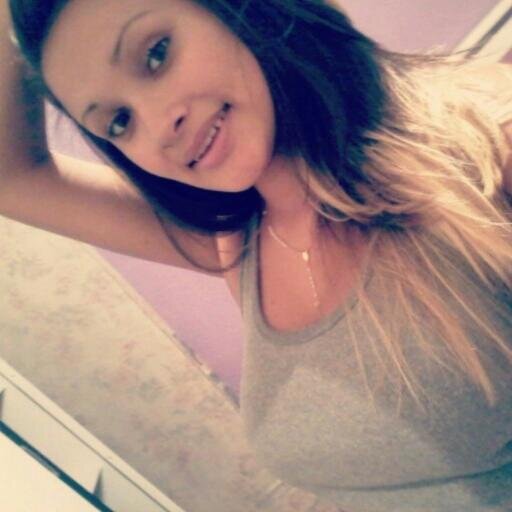 Quero provar todos os dias que eu te amo. Quero te fazer feliz, assim como você me faz. Quero te acordar com vários beijos. E que assim seja ! @Feelipe_Marquez