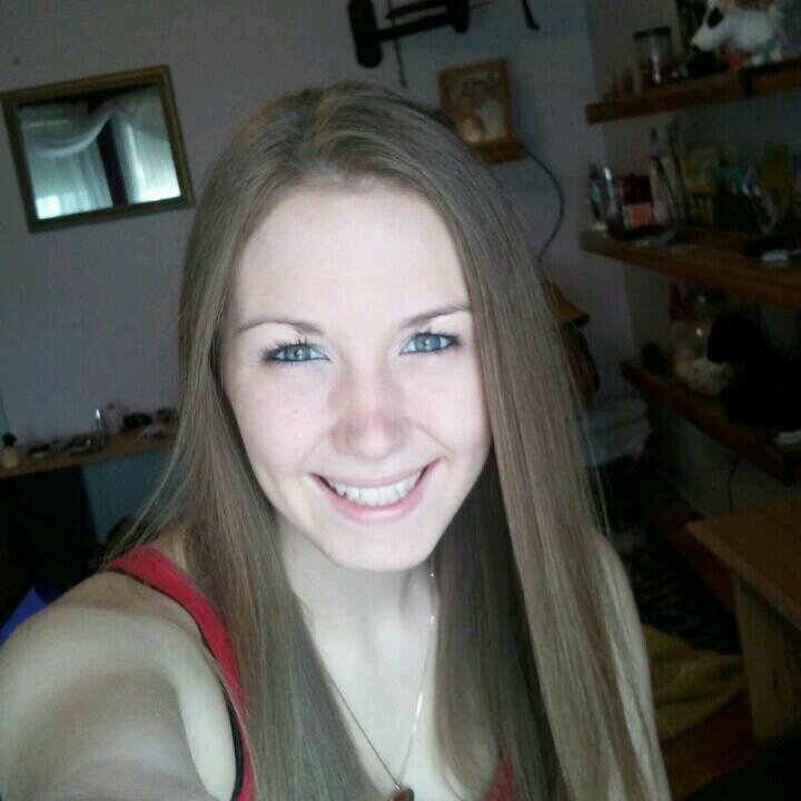 LexiRose1996's profile picture. 