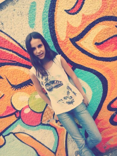 No (friends,1D,Little Mix,JB,5SOS)=No life♥