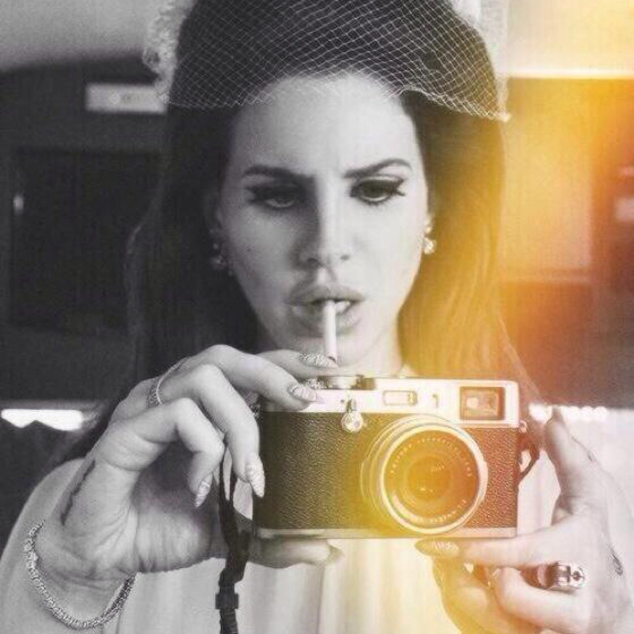 LanaDelRey5evr's profile picture. Absolutely obsessed with Lana and i love me some maryjane, because who doesnt like to get high and listen to Lana?