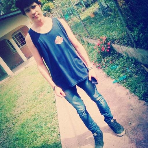 AlfredoFierro75's profile picture. El hombre terrenal teme a la muerte, 
mas el espiritual la desea, 
porqué la necesita para ascender al padre.