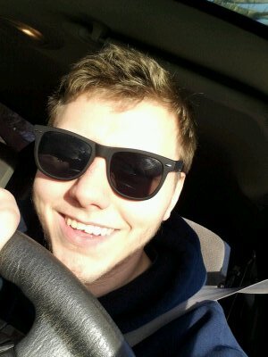 darrien199's profile picture. just a lonely guy with his music and heart majoring in EMT