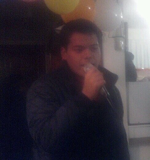 sigueme y te sigo!!:D