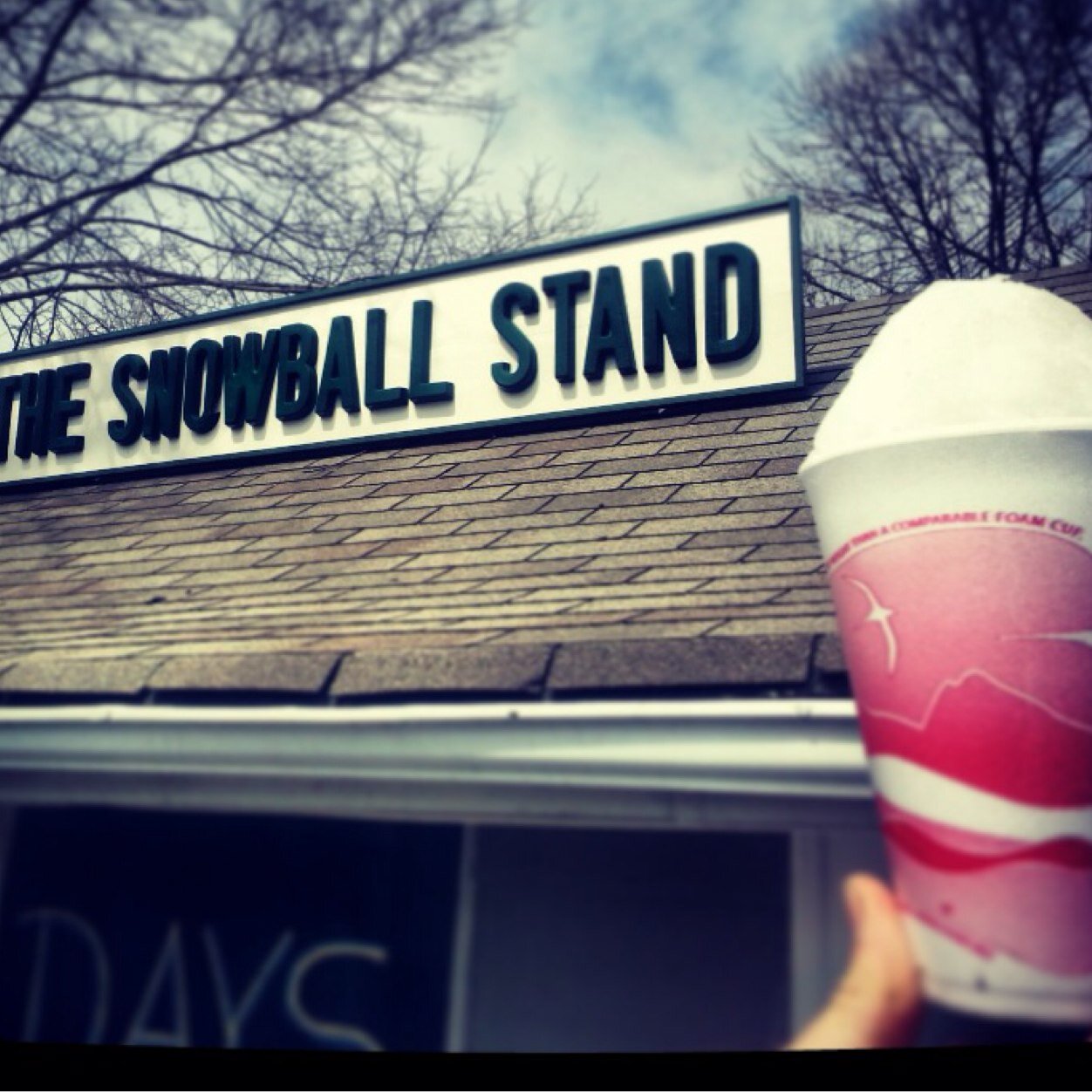 Instagram @snowballstand.
Voted #1 in Baltimore! 
#hocosnow #snowballselfie