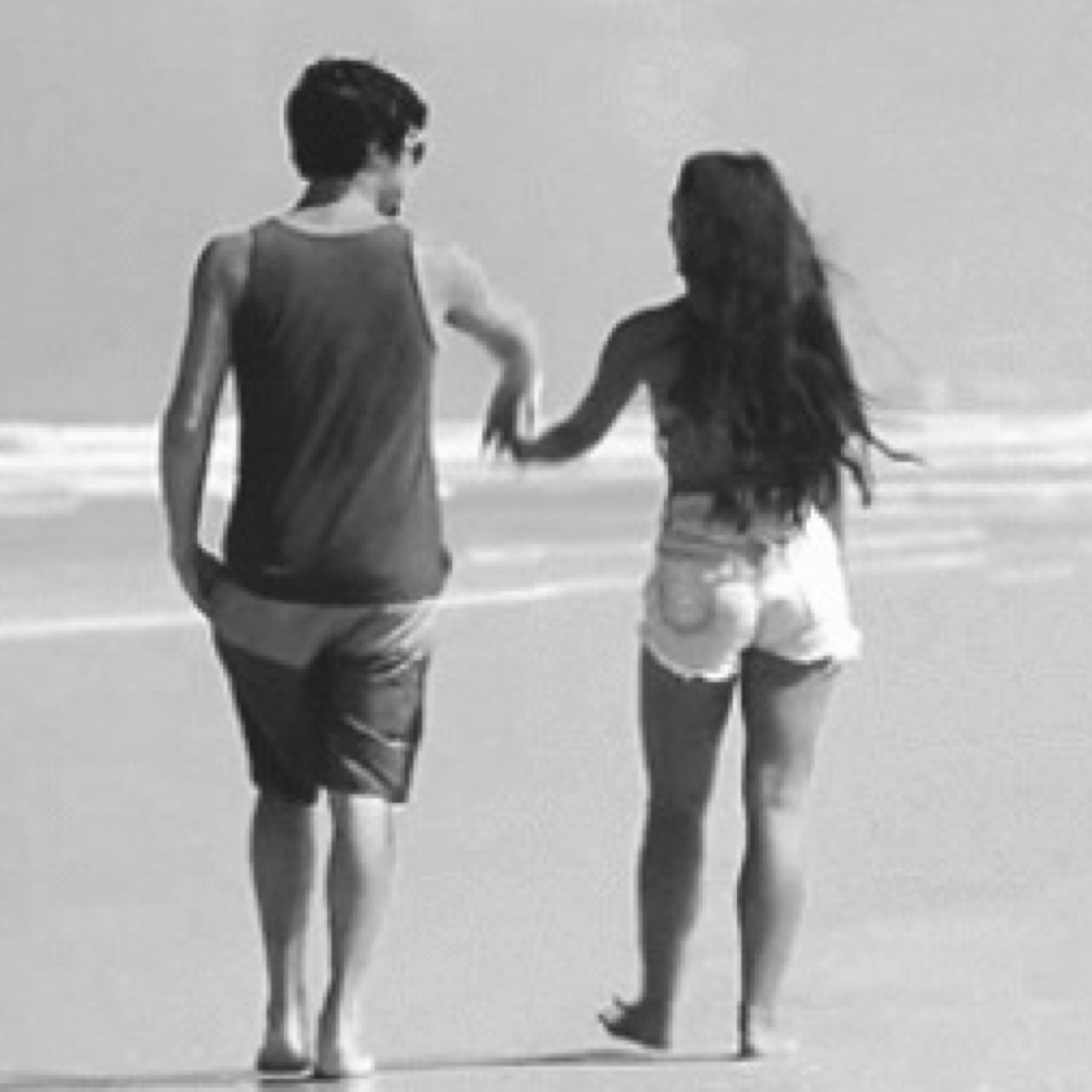 follow @sassydemetria_