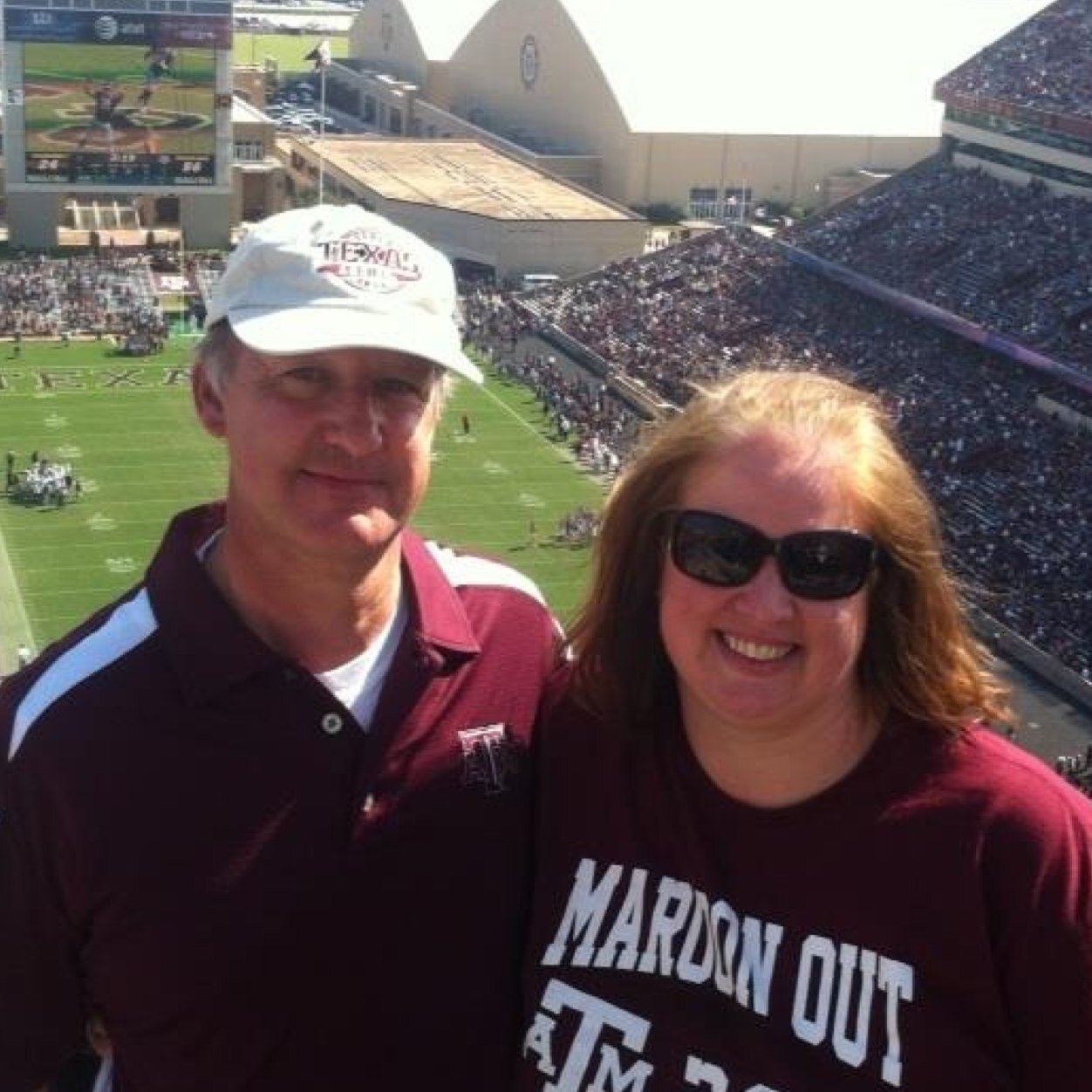 Child of God, wife to the greatest husband ever, mom to three awesome kids and perfect grandson, sports lover...