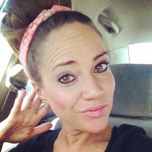 27Y/o Runner passions:tennis, new things, hiking, being outside, bows,glitter, Pink, lace&girly things:) braves nation. Rise up.