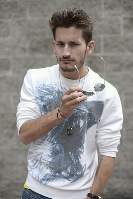 soy buena gente y adoro la musica de @MRmusica y los amo