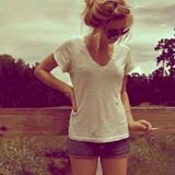 I love one direction and eleanor 3