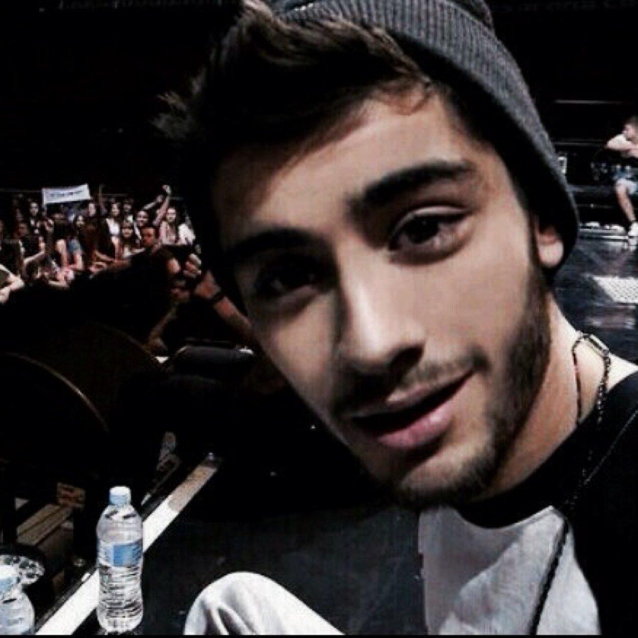 ask for a follow back on @raybanzouis