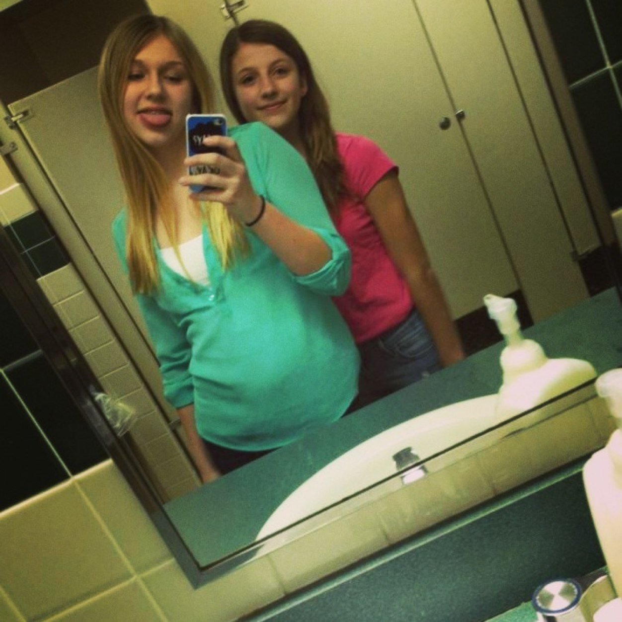 kahliabrams's profile picture. 