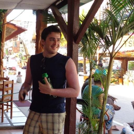 DanielArcosZ's profile picture. Trabajando en Bershka!!!!