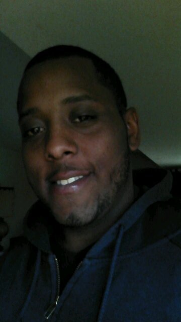 Young open minded artist willing to network with all types of artist!!