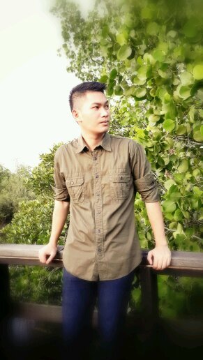 Nice & easy going... :) 
Ikatan Putra-Putri Mitra  2012