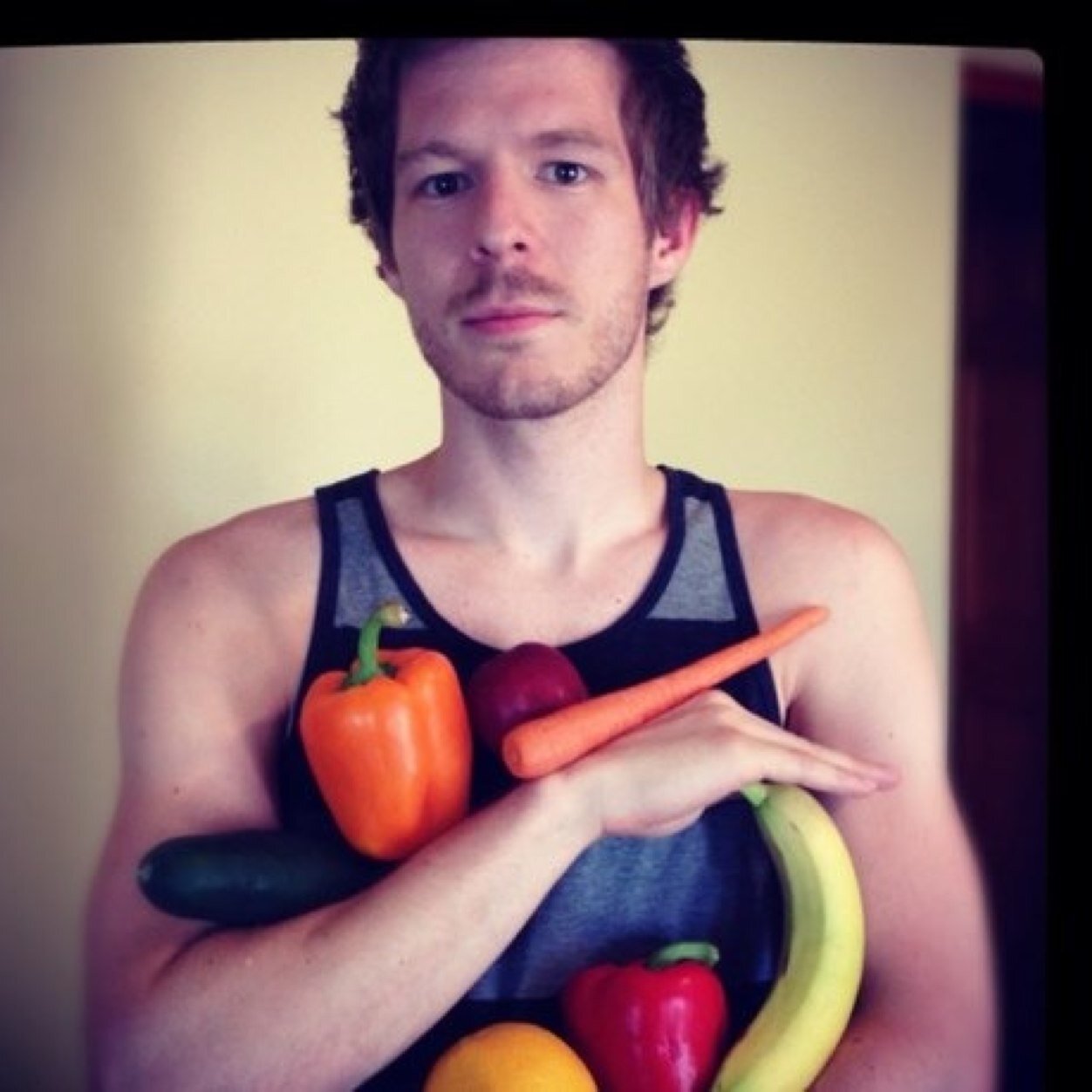 HealthFoodDude's profile picture. Registered Nurse in Orthopaedics, health seeker with a superpower of detecting GMOs :]