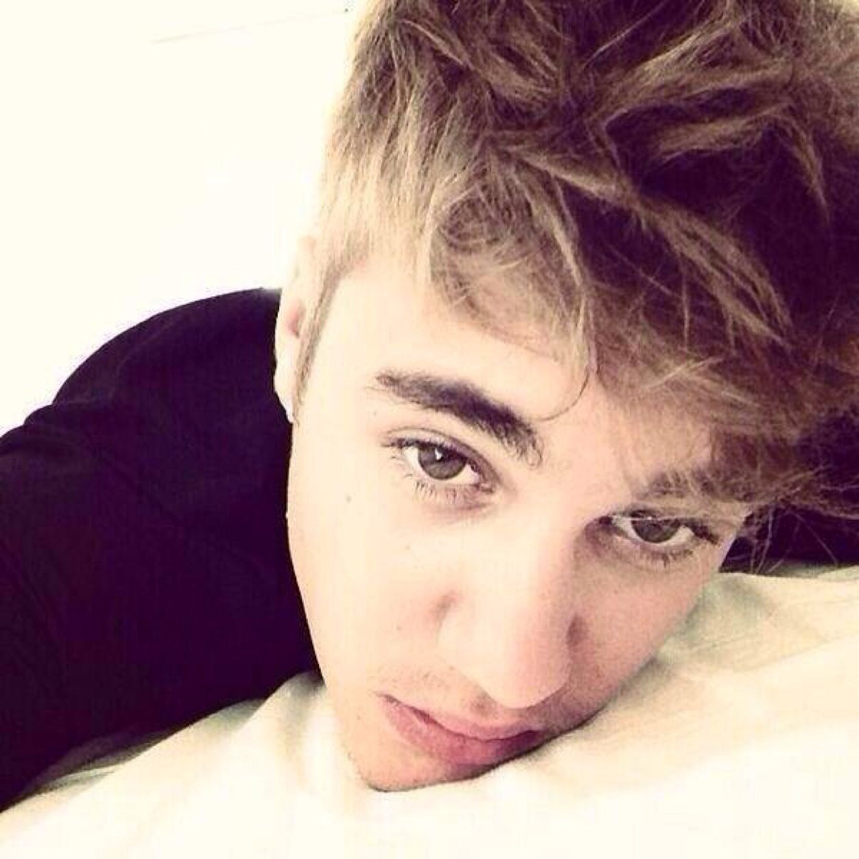 I like justin bieber❤️ my idol