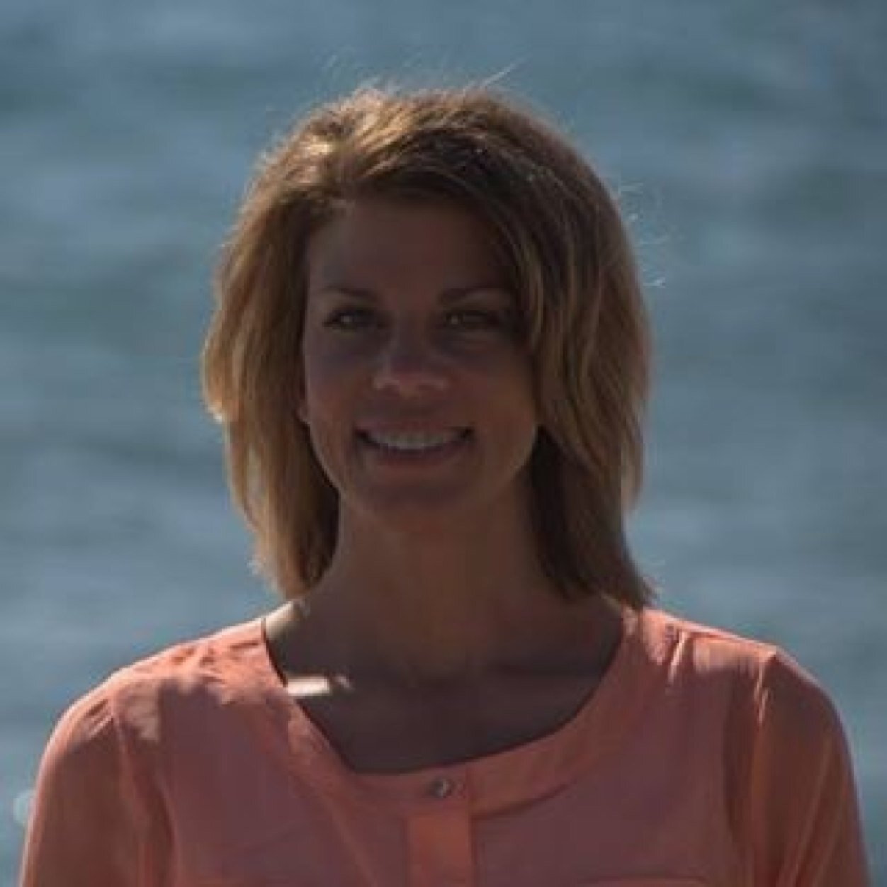 DolleCarpenter's profile picture. 