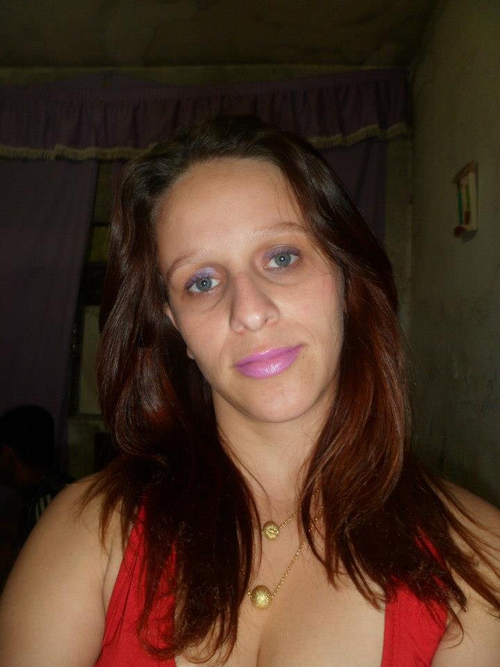 adoro musica internet filmes passeios dancar....