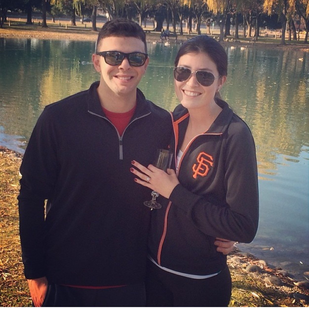 madrigal_ash's profile picture. 