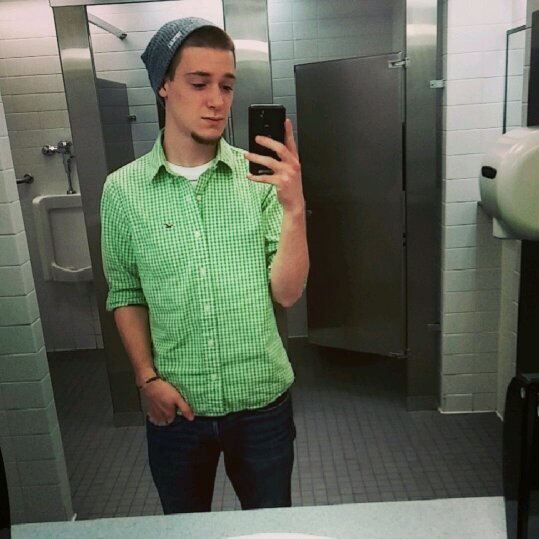 nkeylor13's profile picture. 