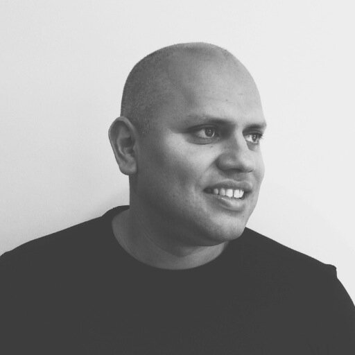 mariolozano's profile picture. Connecting the dots