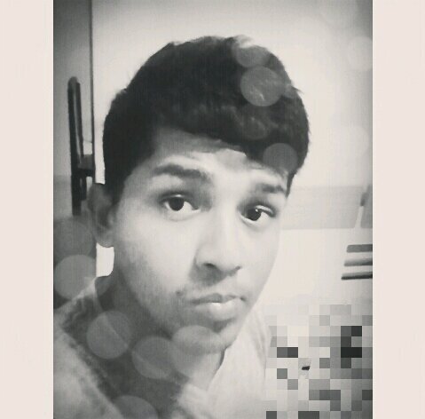 sou mais conhecido como *Brunoo Henriquee* sou de olinda-pe mais moro atualmente em scc-pe!!!