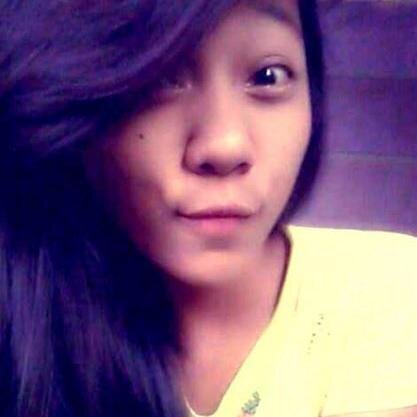 sayang gue full gak setengah :* :*
 Love yuo more