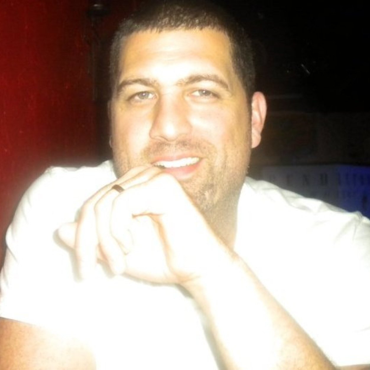 bvictor1973's profile picture. 