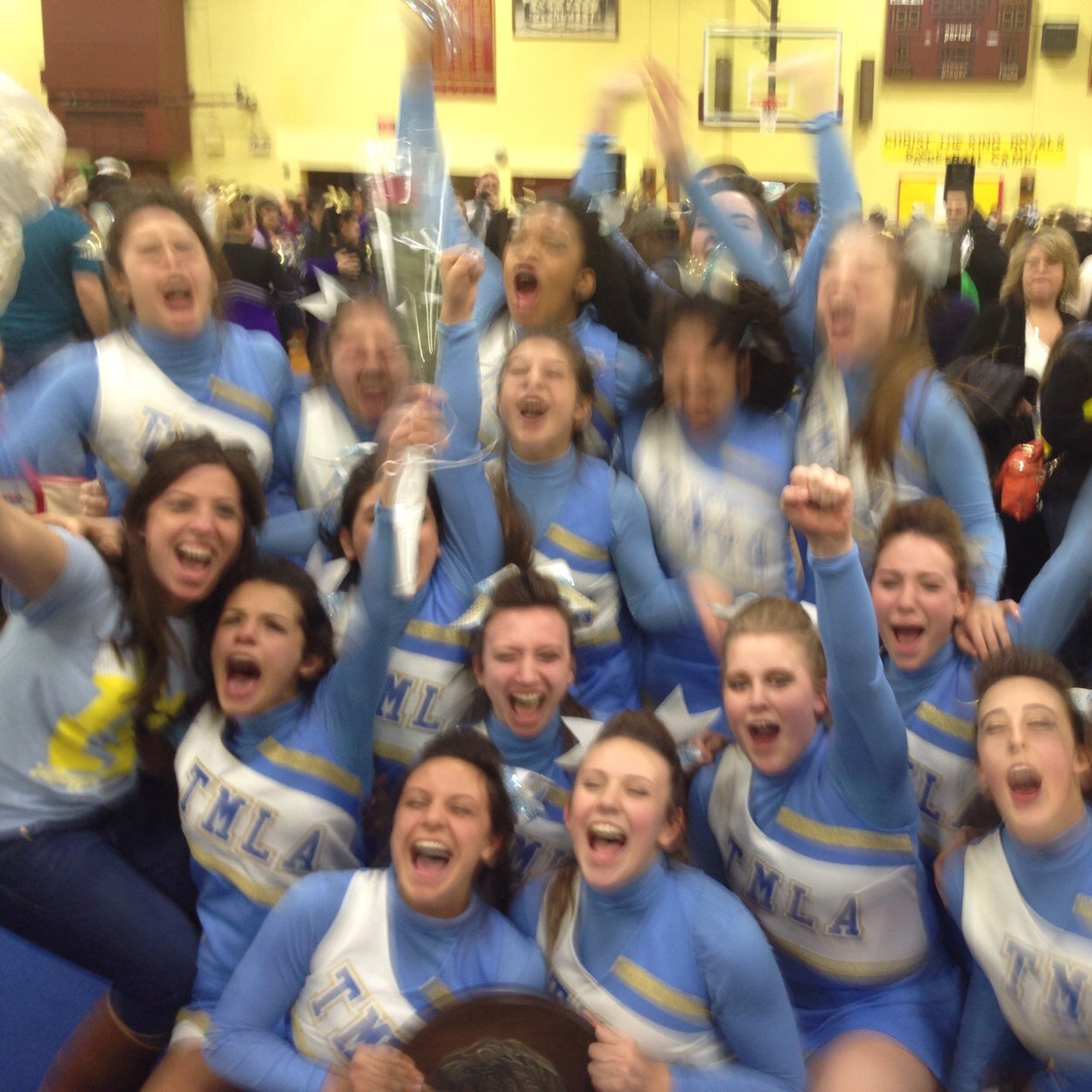 deniseee_mariee's profile picture. 