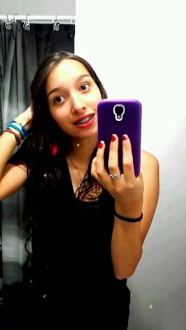 ♥ “Nunca te olvides de sonreír porque el día que no sonrías sera un día perdido” :) ♥ http://t.co/Fa2lWEF3