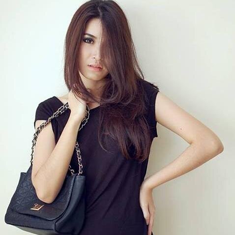 Freelance model
Catwalk Modelling