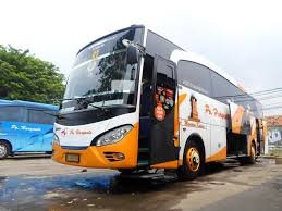 photograph bus mania