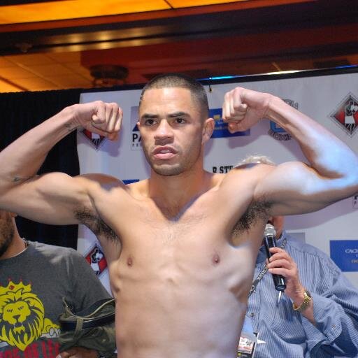 TeamRobb_916's profile picture. Professional Boxer, 13-1 (5 ko's), #TeamRobb_916, #guyrobbtheboxer