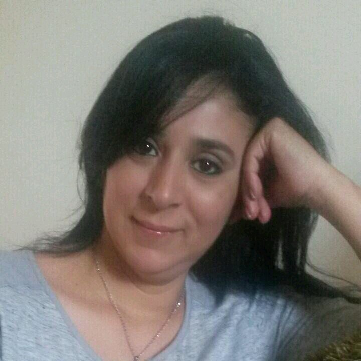 monik160565's profile picture. 