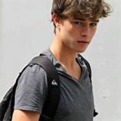 I'm 14 years old.Son of @sophieoutsider and @Timshepard7. Older sibling of @MaryGreaser and @Dylangreaser1.#father of 9 kids #married to: @JakeSoc