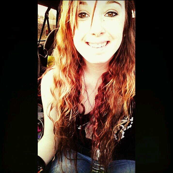 vegetarian, proud Christian, early grad, russian,  singer ^.^