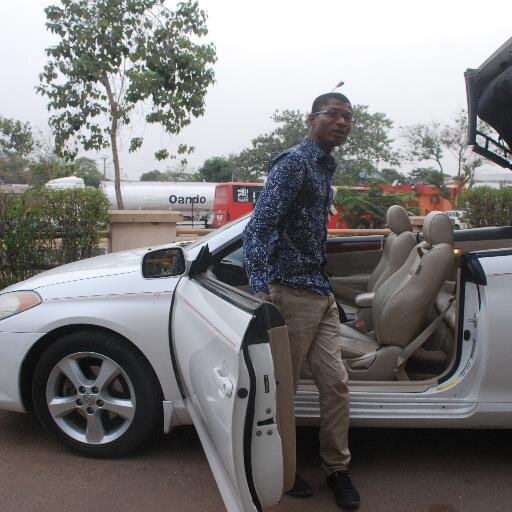 talk2merecords's profile picture. 