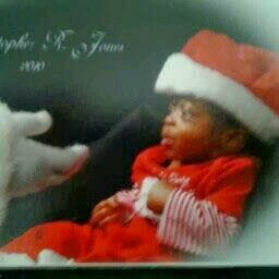 single Mom, artist,looking for local modelling job,dance and voice lessons for my son,3 year old genius