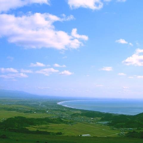人生は何が起きるか分かりません。人はそれぞれ経験することが違いますが、自分を信じ行動することが大切だと思います。