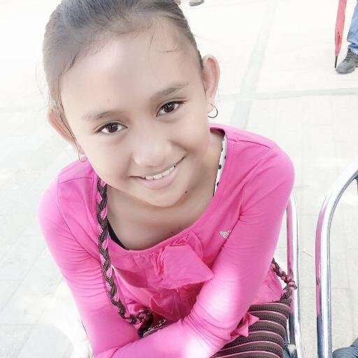 Hi my name is ZAHRA  and i'am  DIRECTIONER and EXOSTAN and pls. click the word 'follow' thank you!!