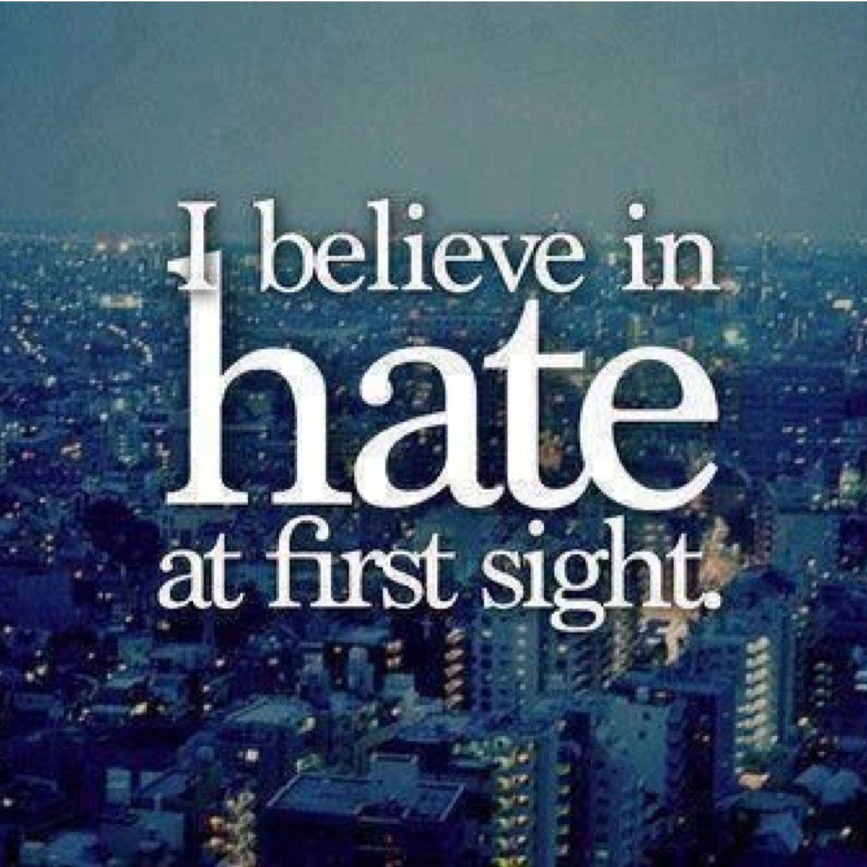 why_glitter's profile picture. 