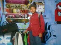 Bagaskaraprata3's profile picture. ...I LIKE BLINK182...