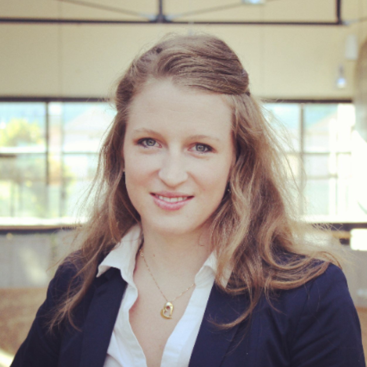 Graduate from Chalmers School of Entrepreneurship. Co-founder of MelVitas. Marketing Trainee at SCA.