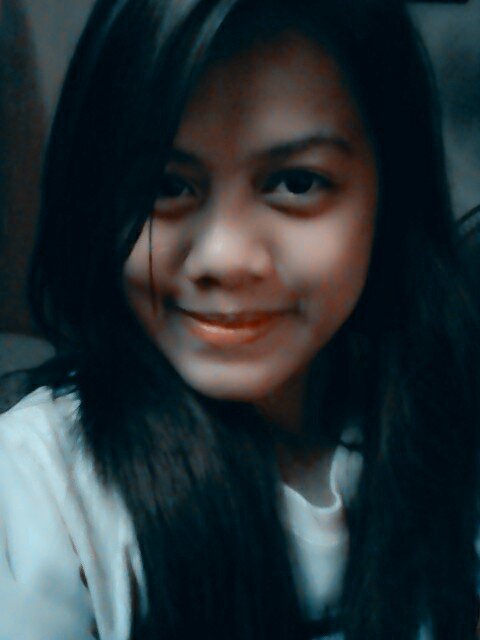 3 Music's Lover,i love Dncing and Singing hehe i love Working alSo :)