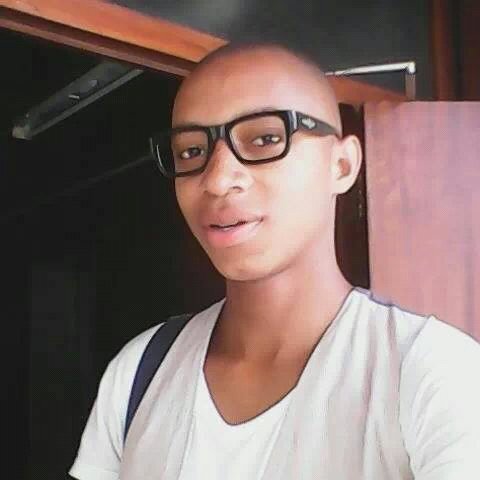 Living with a open mind, ideas man, publicists, media guru and practioner. Relations consultant,  adviser and specialist.  Tweet me im practical...