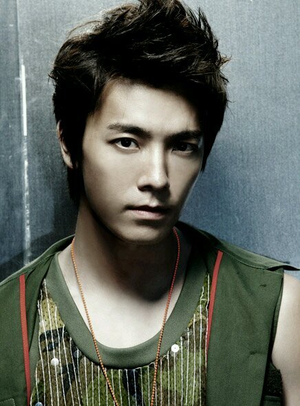 [V] @unknownclsd || Roleplayer of Lee Donghae (Hae) Super Junior || 1986© || Singer & Actor || Nothing~