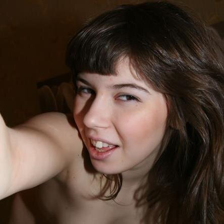 I'm a greedy girl that loves to eat as much cum as possible, love gangbangs, bukkake parties and meeting for casual fucks.  Up for anything and everything!
