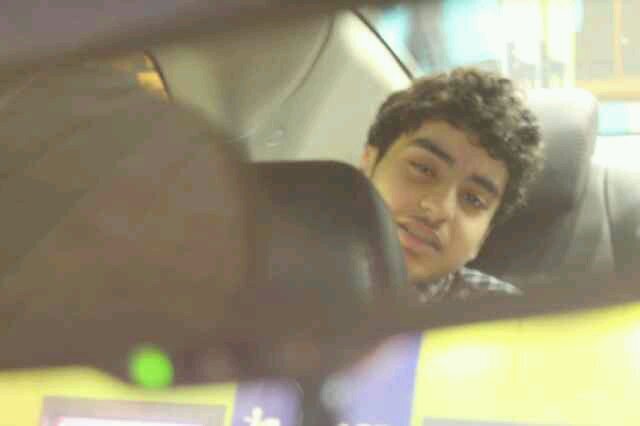 ‏وحين أموت يآ من أحببني .. لآ تسمح للحزن أن يكسرك .. بل أكمل حيآتك♡